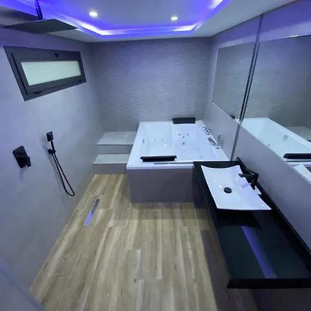 Apartment 7 Esencias *